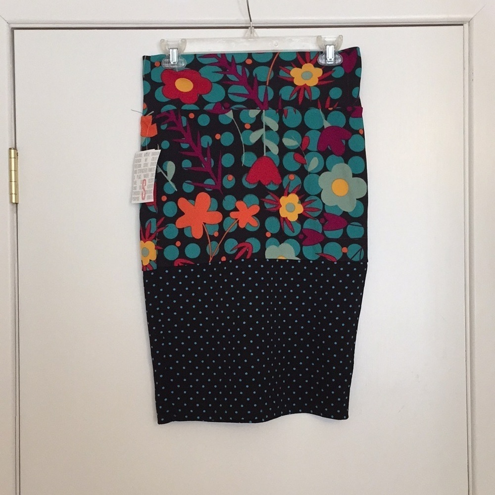 S LuLaRoe Cassie Skirt